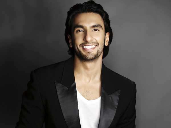 Ranveer Singh cleans up nice in sharp blue suit : Bollywood News -  Bollywood Hungama