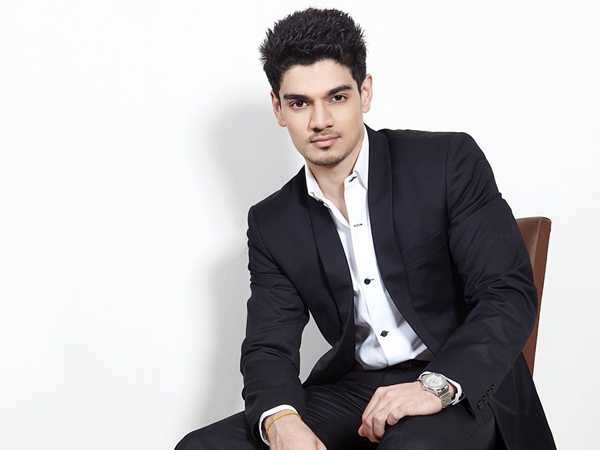 No body doubles for Sooraj! | Filmfare.com