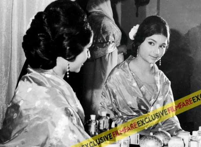 Avishkaar 1974  Bollywood hairstyles Vintage bollywood Beautiful  bollywood actress