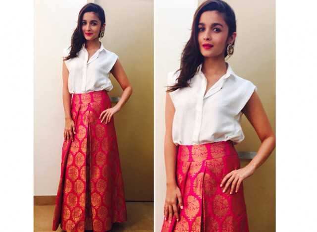 skirt ke upar top
