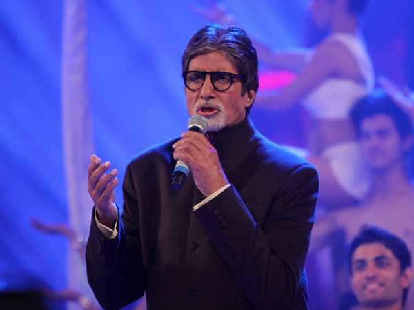 Amitabh Bachchan is hands down a digital Shahenshah