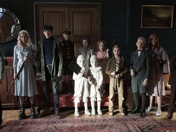 Movie Review : Miss Peregrine's Home for Peculiar Children | Filmfare.com