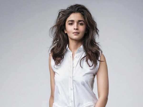 Alia Bhatt opts out of Rajshree Ojha's Movie | Filmfare.com