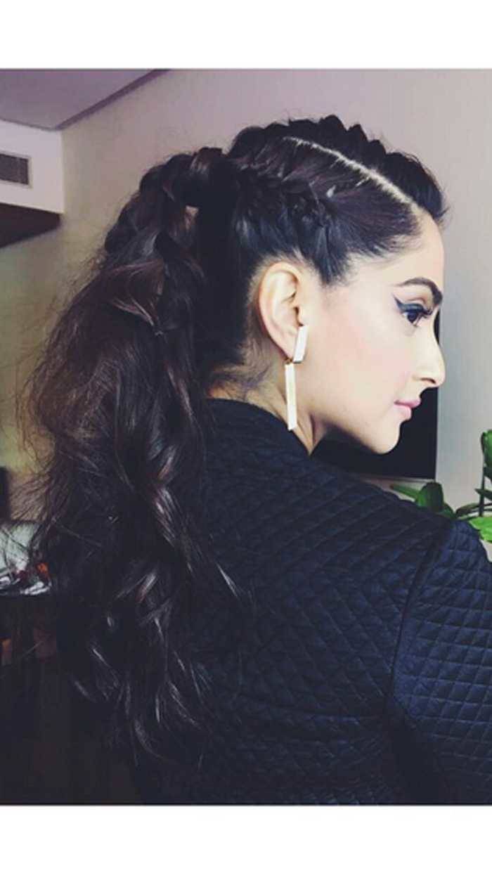 Ponytail hairstyles are trending again
