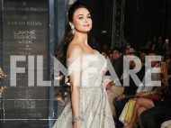 Preity Zinta's charisma at the ongoing Lakme Fashion Week is unbeatable!