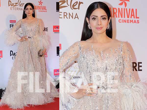 Eternal goddess Sridevi at the Reliance Digital And Filmfare Glamour And Style Awards