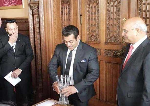 Image result for Global Diversity Award from British MP given to Salman Khan