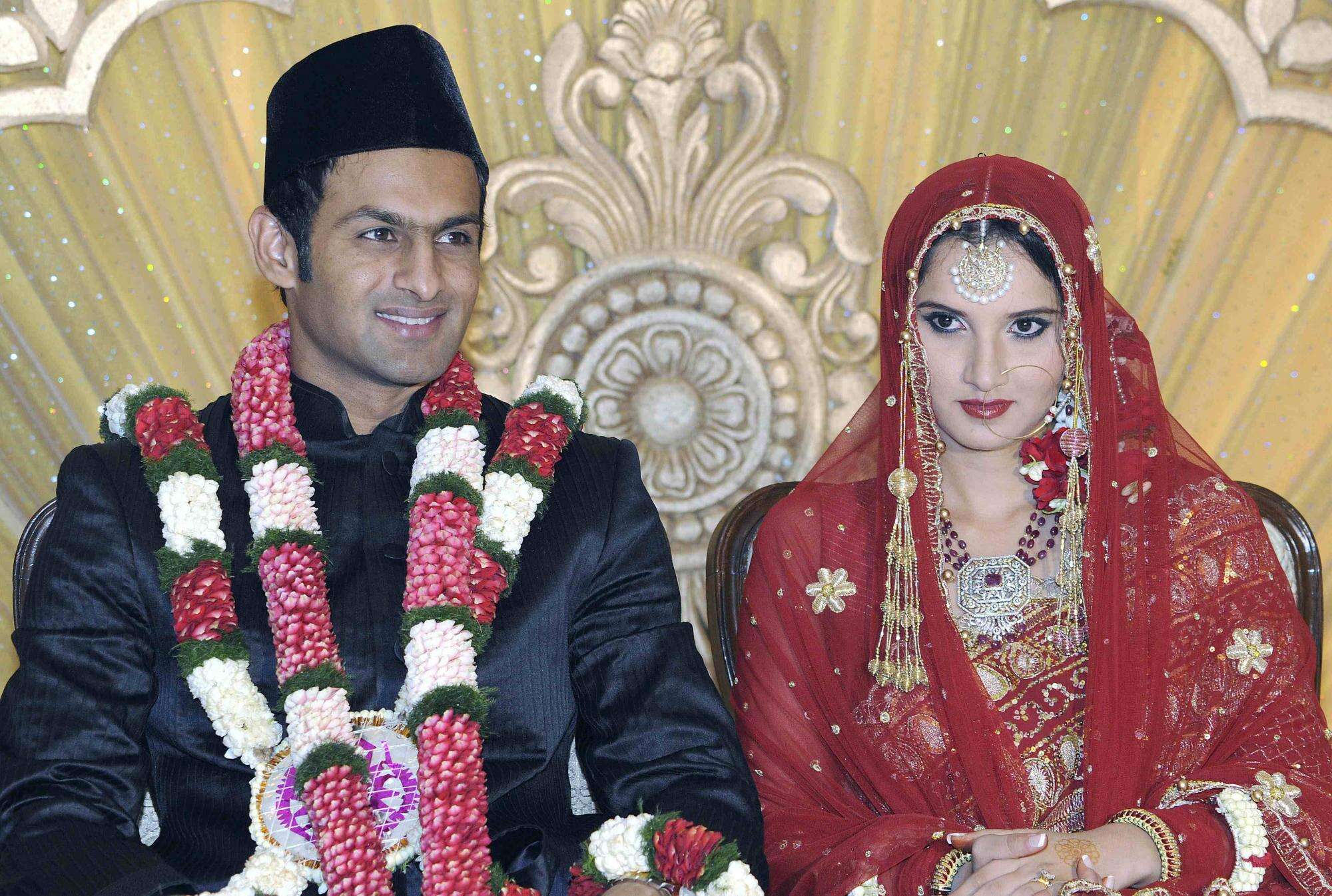 Sania Mirza and Shoaib Malik expecting their first baby | Filmfare.com