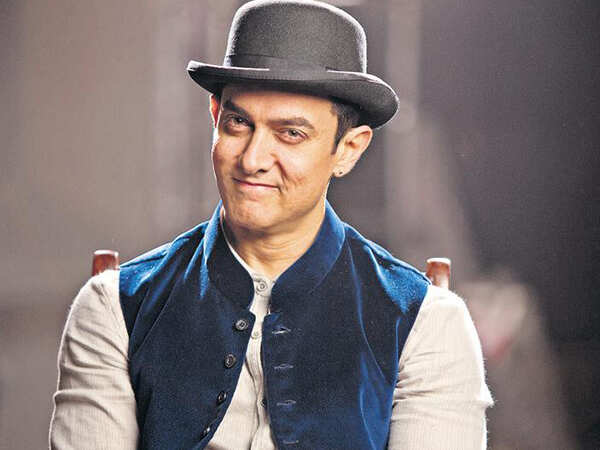 aamir khan in dhoom 3 in hat