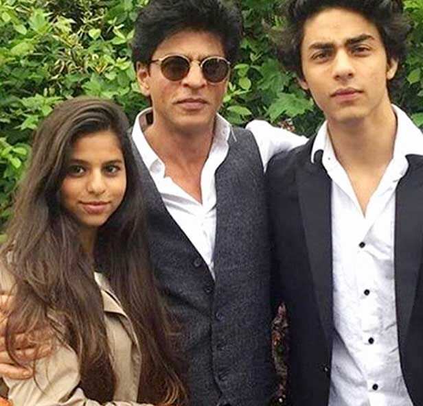 Aryan and Suhana Khan bond in California | Filmfare.com