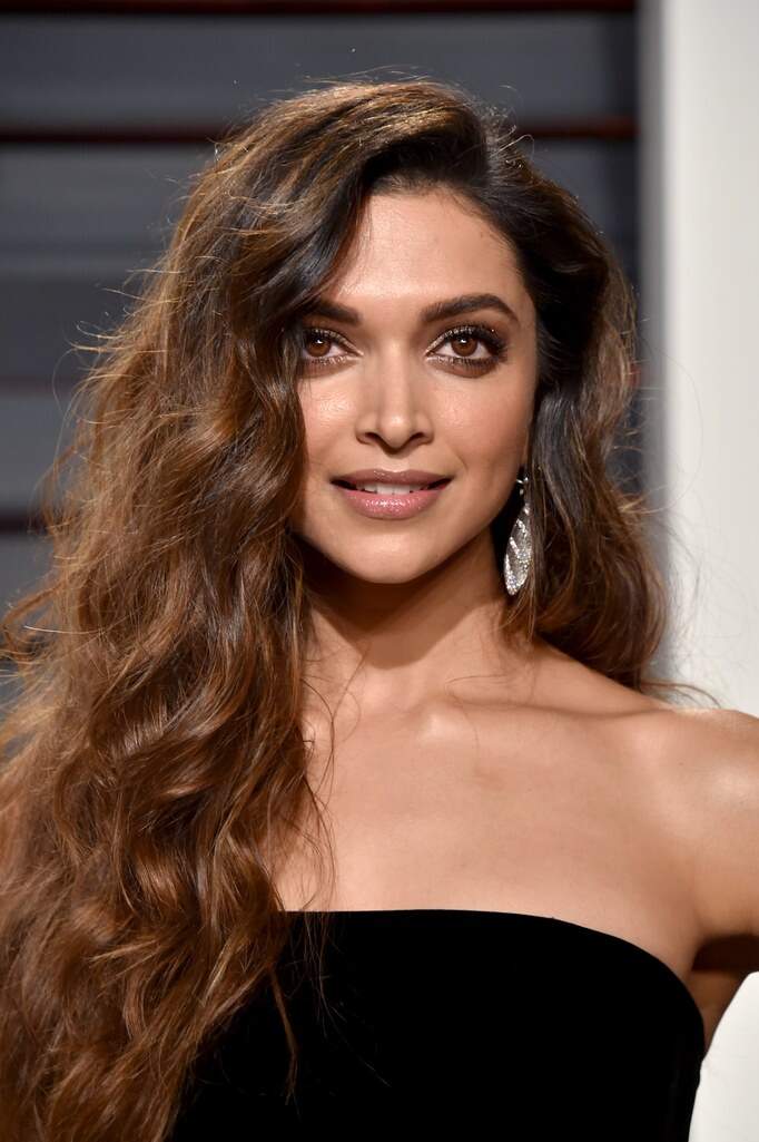 Deepika Padukone Hair Cocktail 0883