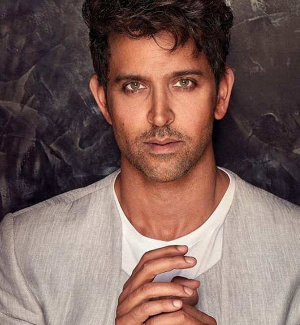 First Look Out Hrithik Roshan Will Leave You Impressed In The Super 30 Still