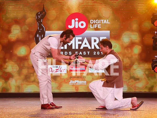 30 Super starry inside pictures from the Jio Filmfare Awards (East) 2018