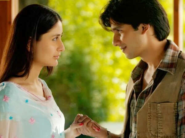 Are Shahid Kapoor And Kareena Kapoor Khan Reuniting For Jab We Met Sequel Filmfare Com