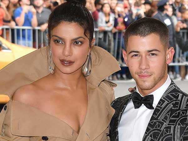 Priyanka Chopra and Nick Jonas to tie the knot this October | Filmfare.com