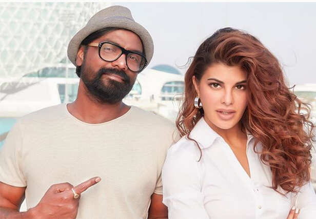 jacqueline fernandez kick glasses