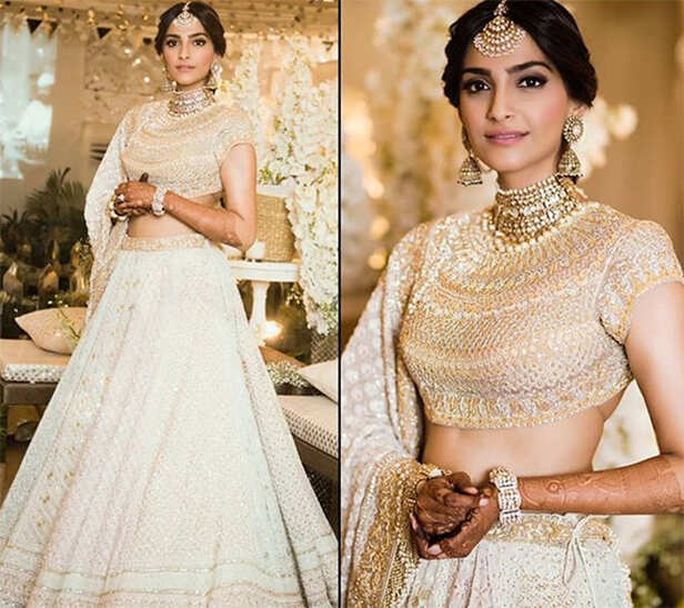 Sonam Kapoor looks breathtaking in white & gold at her Mehendi ceremony ...