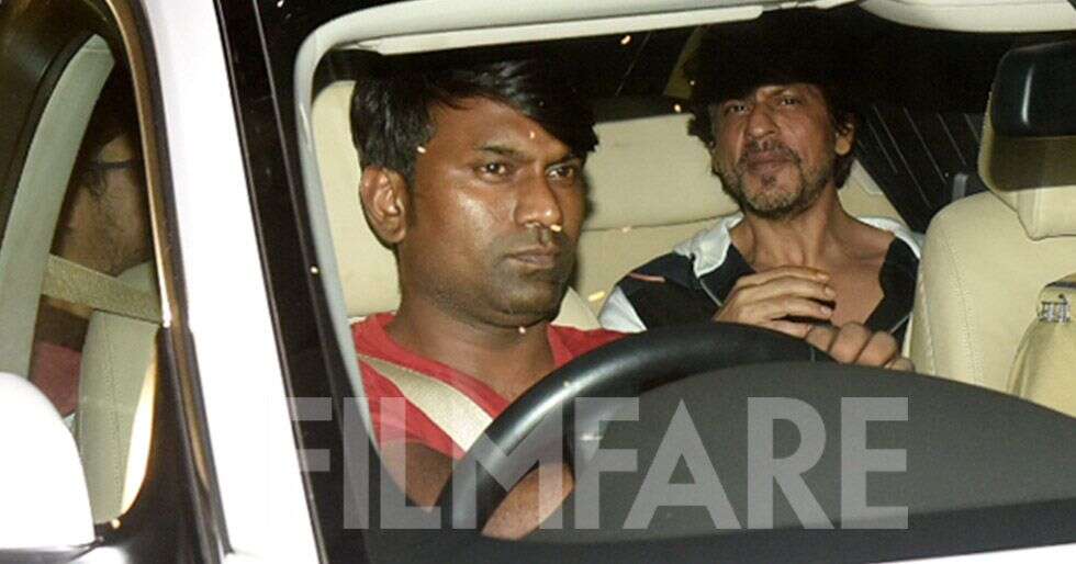 Shah Rukh Khan looks ecstatic after his meeting with Aanand L Rai ...