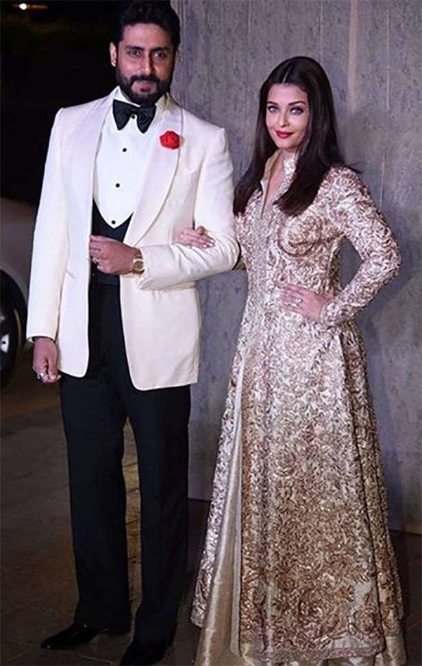 Pictures of Aishwarya Rai and Abhishek Bachchan that spell love ...