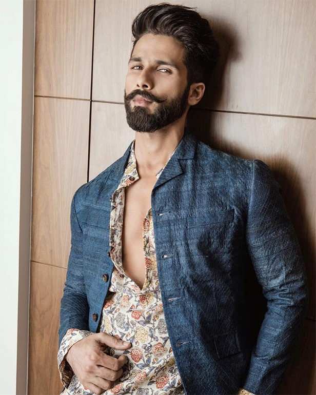 How come Shahid Kapoor still gets films despite not having a single solo  hit since last 10 years? - Quora