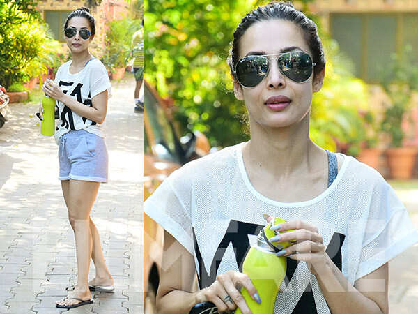 Malaika Arora receives a sweet surprise by a young fan under her yoga ...