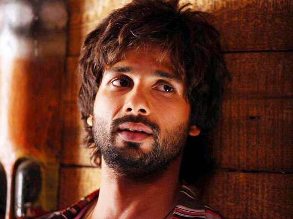 Fatherhood has made me less self-oriented: Shahid Kapoor - Daily Excelsior