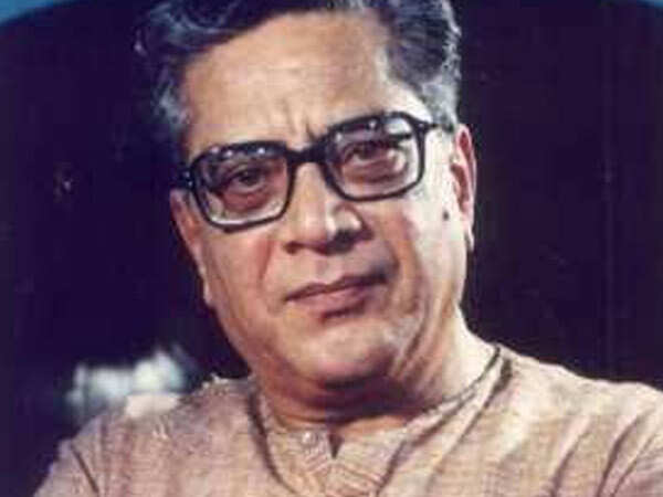 Veteran Actor Dr Shriram Lagoo Passes Away | Filmfare.com