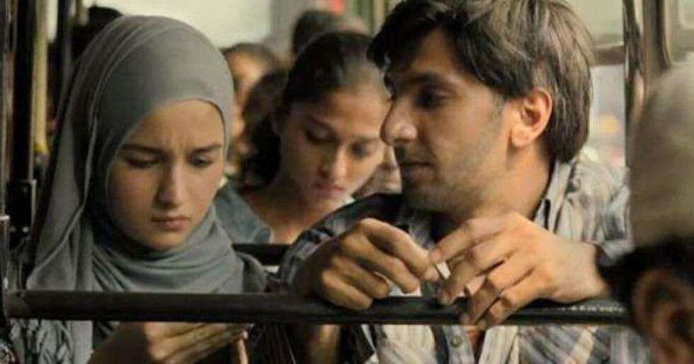 Gully Boy records an impressive start at the box-office | Filmfare.com