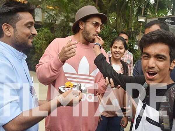 Femina Beauty Awards 2019: Ranveer Singh looks charming as ever in