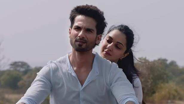 Kabir Singh starring Shahid Kapoor and Kiara Advani has hit the theatres today. A few special people from the industry had the chance to witness it a day before its official release. The makers of the film hosted two special screenings of the film last night. Soon, the celebrities who had watched the film, started putting out their views on their social media accounts. Everyone from Karan Johar, Neha Dhupia, Nikhil Advani, Ishaan Khatter, Mira Kapoor, Jaaved Jaaferi, Milap Zaveri, Manish Malhotra, Rajkummar Rao and many others were present. The film is being criticised for being misogynistic by certain sections, however, Shahid’s class-apart act, has left the audience speechless. According to almost all reviews, Shahid has given his career-best performance in Kabir Singh. Kiara too aces her act of a meek and docile girl. With so many celeb reviews coming in, we thought about listing them out for you. So check it out. 