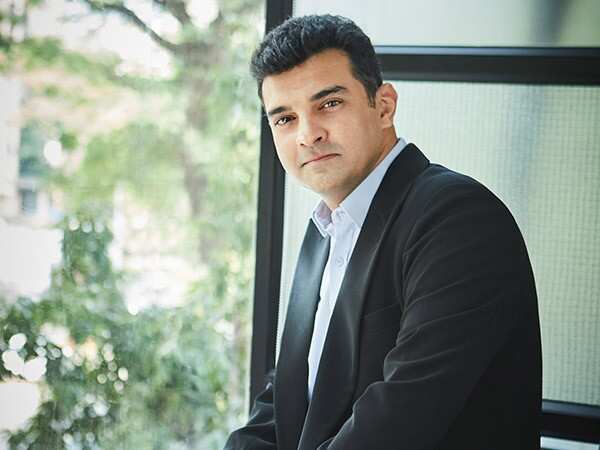 You've got to love the movies to face it all.&quot; - Siddharth Roy Kapur |  Filmfare.com