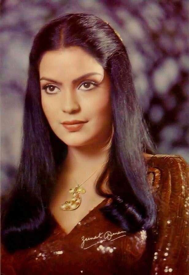 Zeenat Aman Old Photo Xxx - Pictures of yesteryear star Zeenat Aman that will take you down memory lane  | Filmfare.com