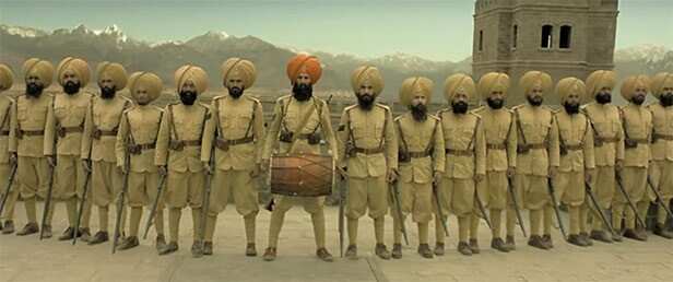 Kesari S New Track Ajj Singh Gajrega Is An Ode To Sikh Soldiers Filmfare Com