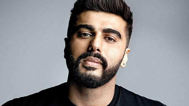 Arjun Kapoor is touched by a fan's adorable gesture 