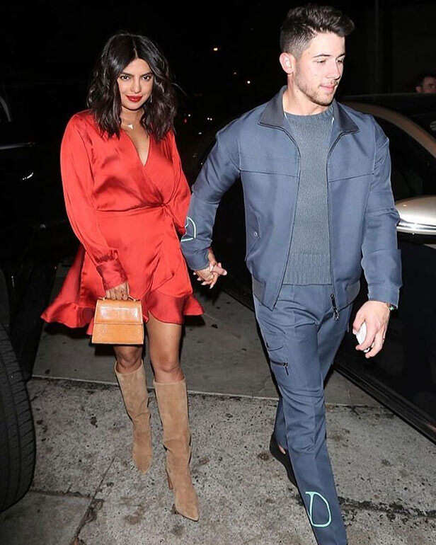 Priyanka Chopra and Nick Jonas' latest outing spells classy | Filmfare.com