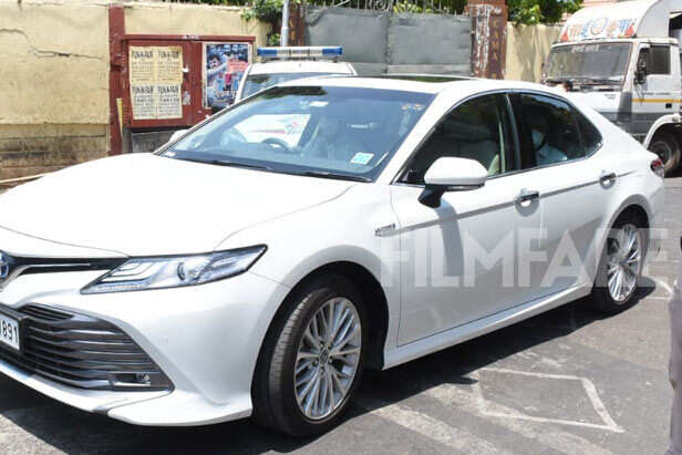 Arriving At Hospital Abhishek Bachchan 