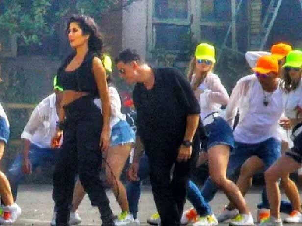 Katrina Kaif chopping