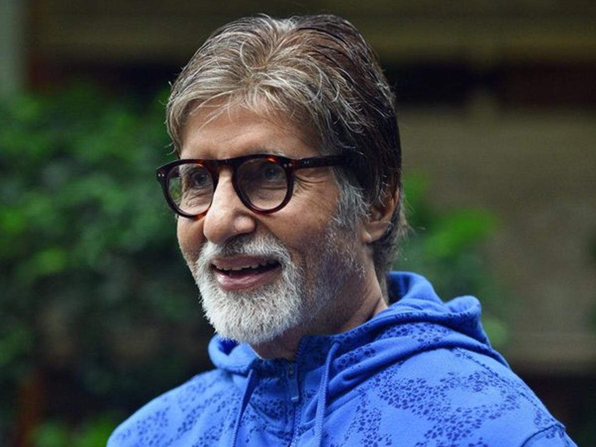 Amazon Hires Bollywood Icon Bachchan to Lure Indians to Alexa - Bloomberg