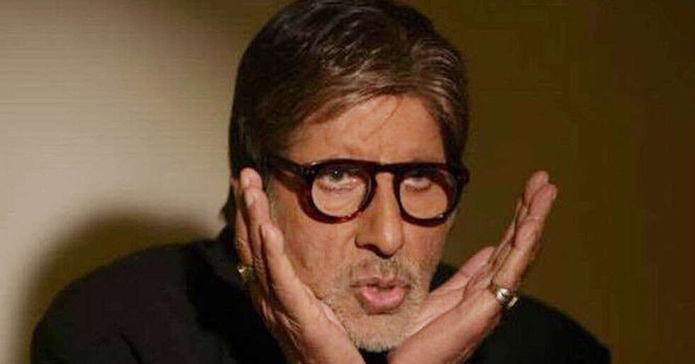 Amitabh Bachchan gives out golden advice to all his fans | Filmfare.com