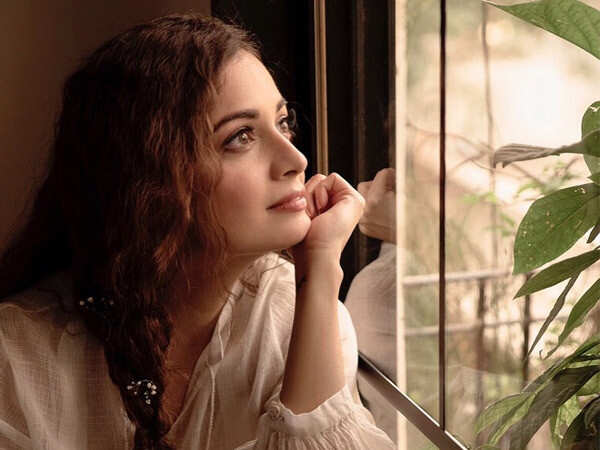 Dia Mirza Interview On Bollywood Comeback, Bollywood's Obsession with Youth  and more - YouTube