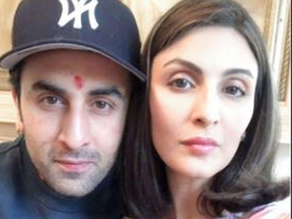 Kareena Kapoor Khan, Ranbir Kapoor And Others Celebrate Raksha Bandhan ...