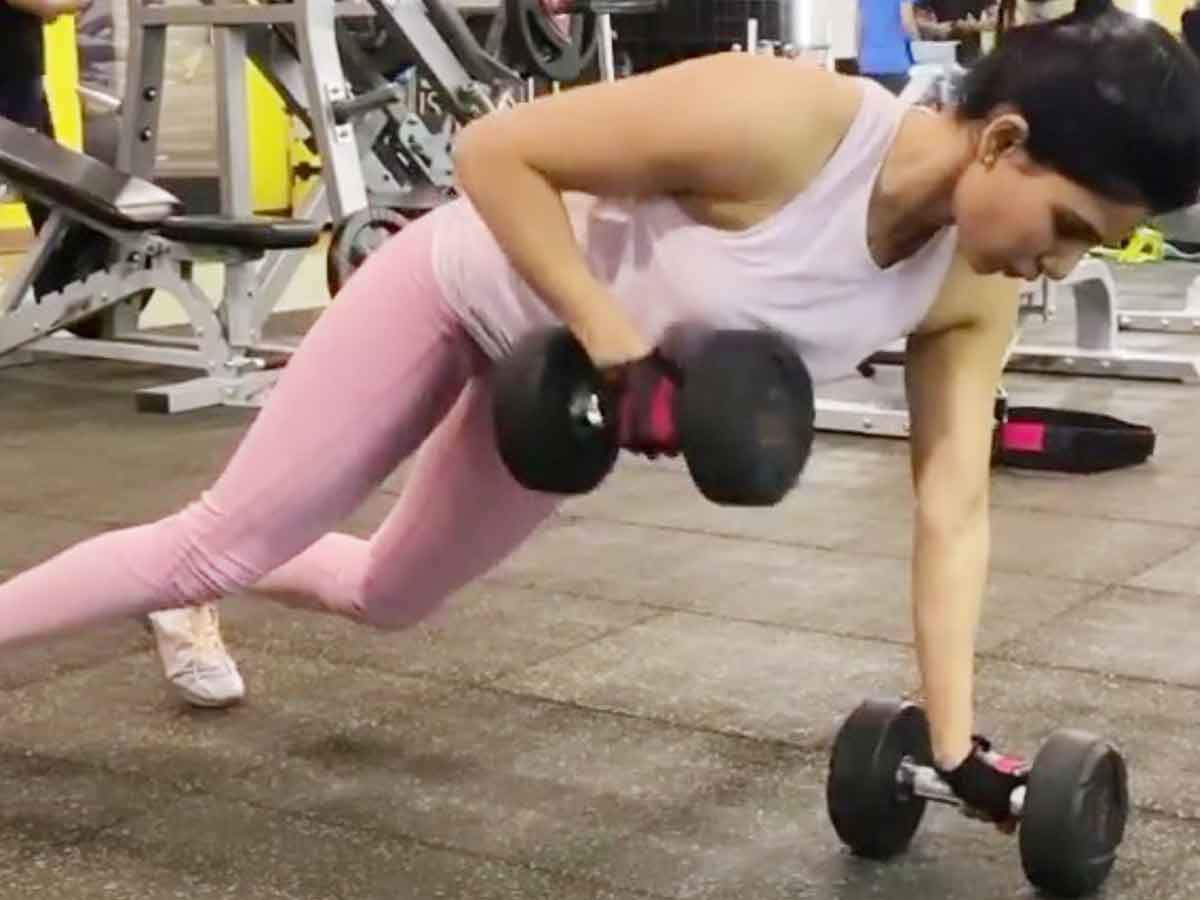 Samantha Akkineni Latest Workout Pics - Latest Movie Updates