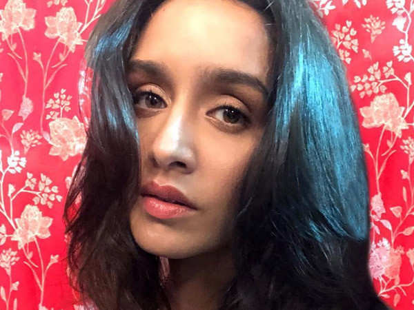 When Shraddha Kapoor Sported an Uber-Cool Ponytail