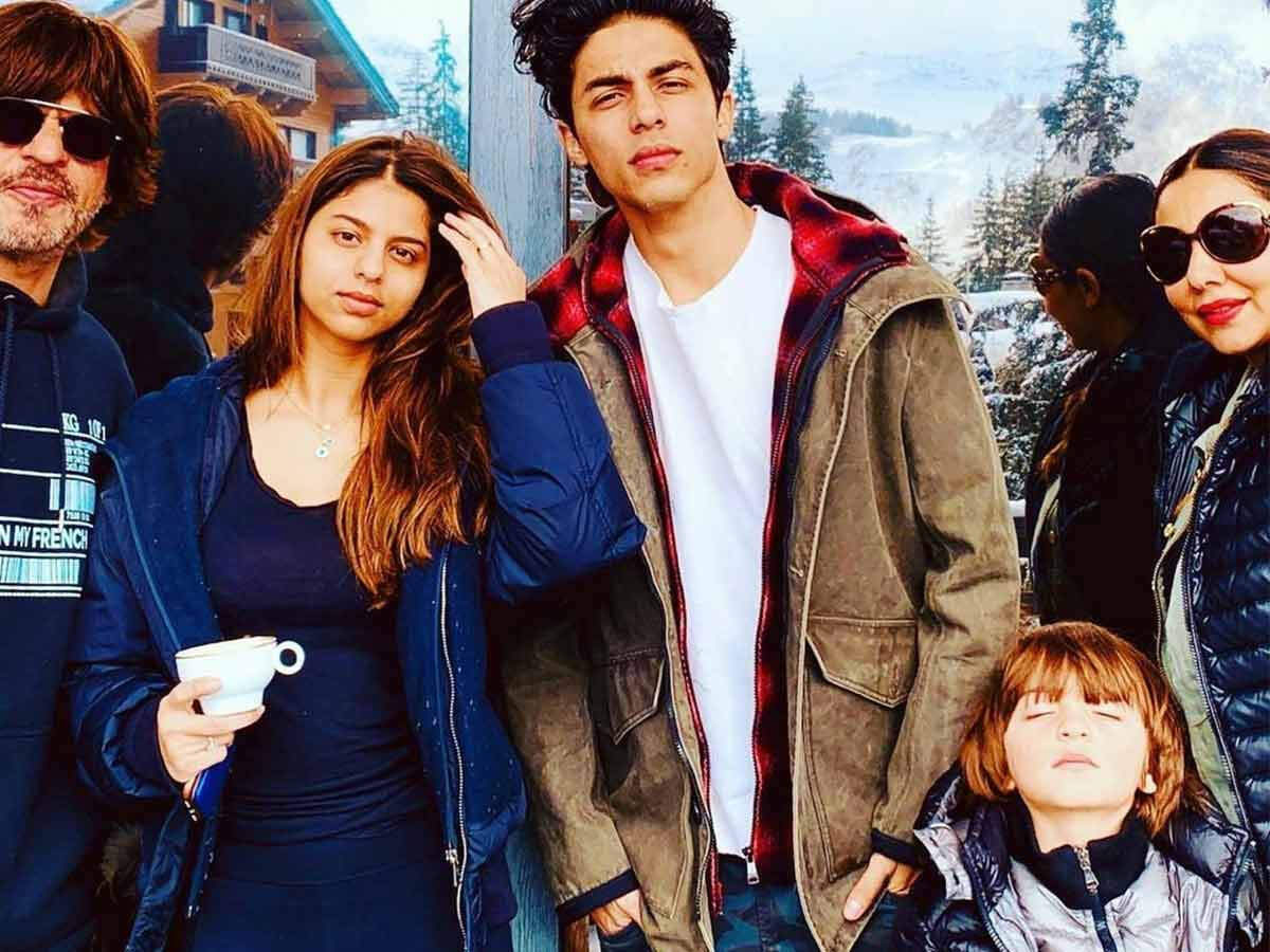 Shah Rukh Khan's son Aryan Khan is winning hearts on the internet with his  singing skills | Filmfare.com