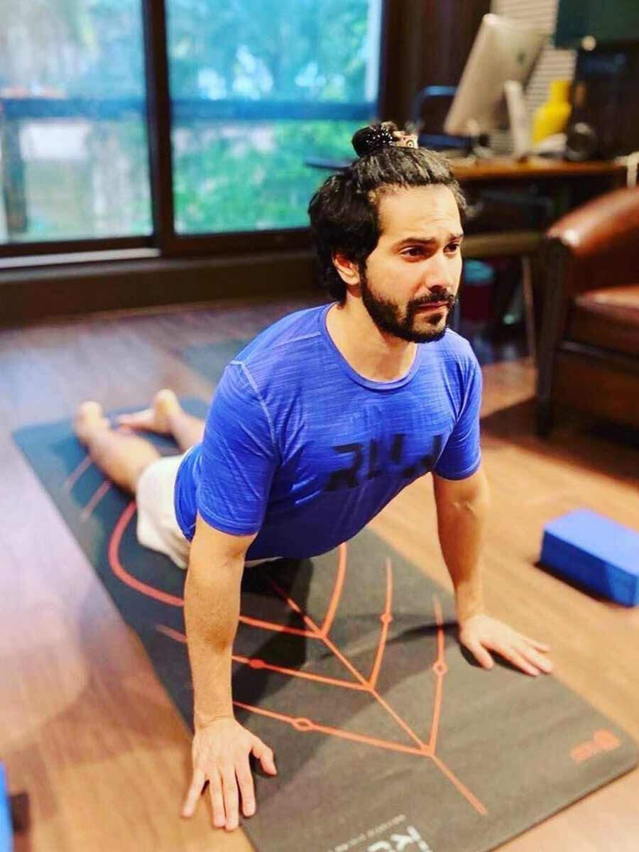 Varun Dhawan’s yoga guru shares the actor’s road to recovery with the help... 2 Varun Dhawan
