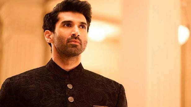 https://filmfare.wwmindia.com/content/2020/jan/adityaroykapur11580470487.jpg