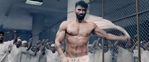 https://filmfare.wwmindia.com/content/2020/jan/adityaroykapur21580470492.jpg