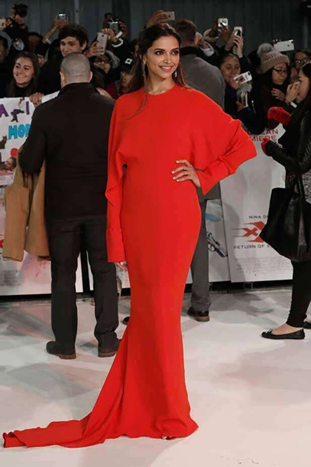 Deepika padukone red clearance dress