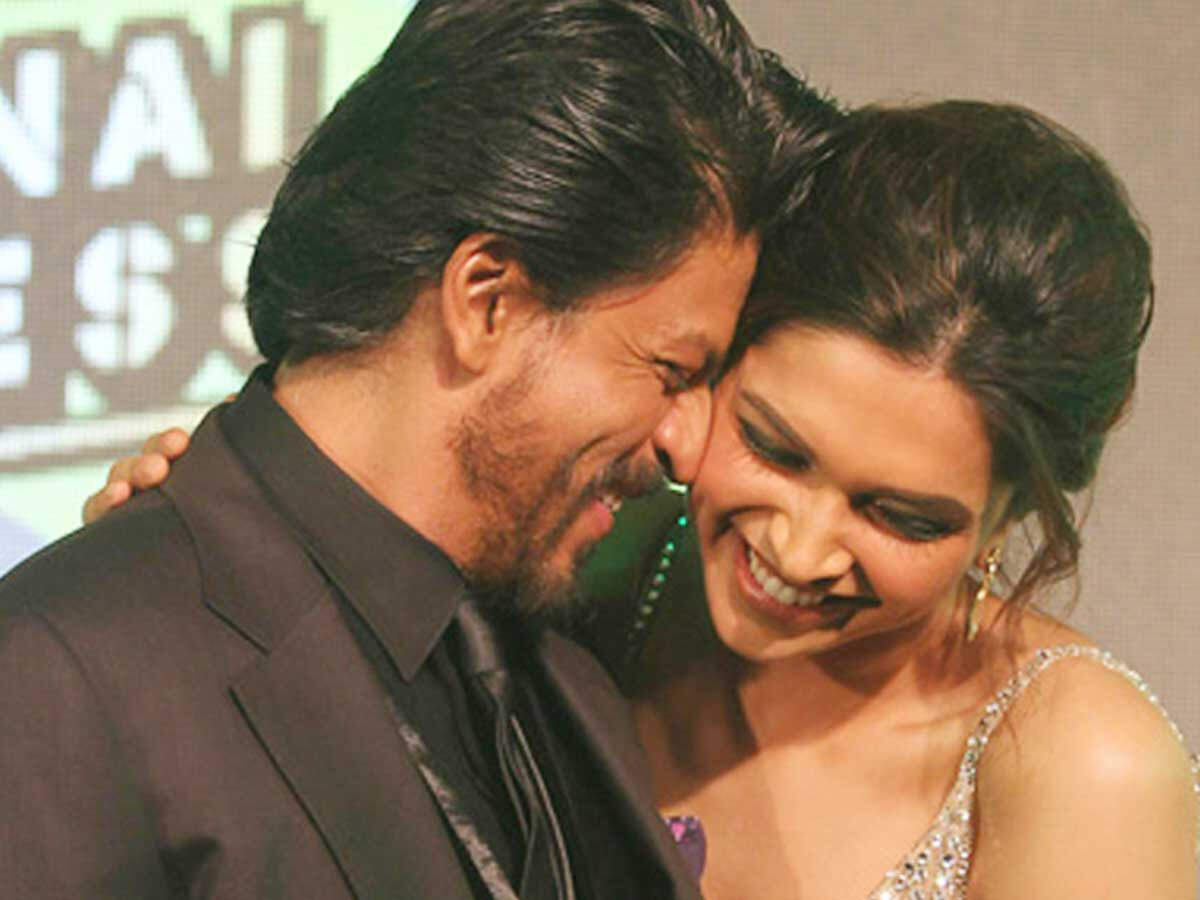 Deepika Padukone And Shah Rukh Khan To Reunite On The Big Screen Filmfare Com