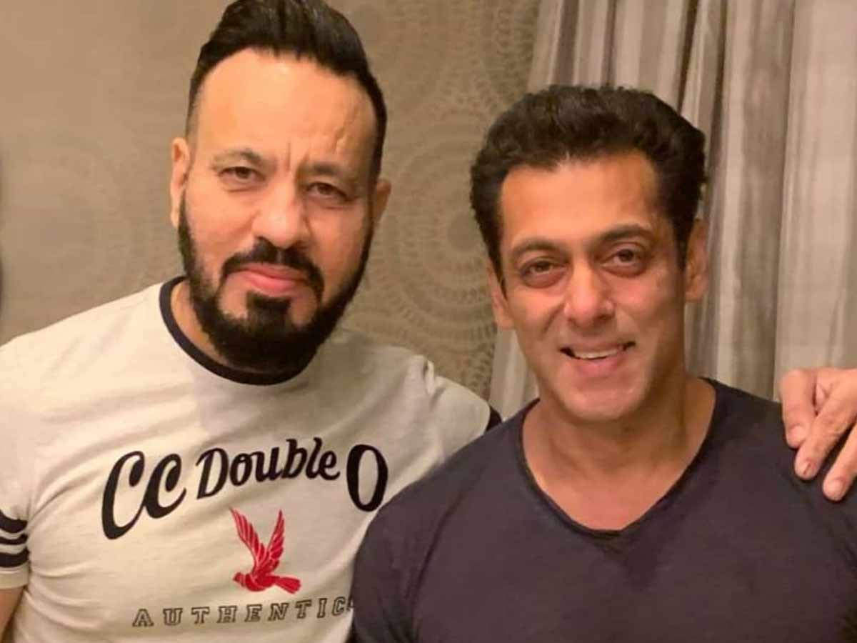 Check Out Who Inspired Salman Khan For His New Hair Style  Bollywood News   YouTube